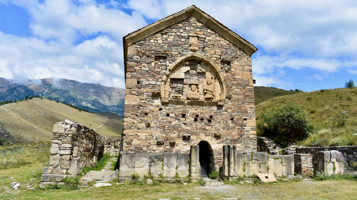 Тхаба-Ерды. Фото: linar.khalitov, visualhunt.com