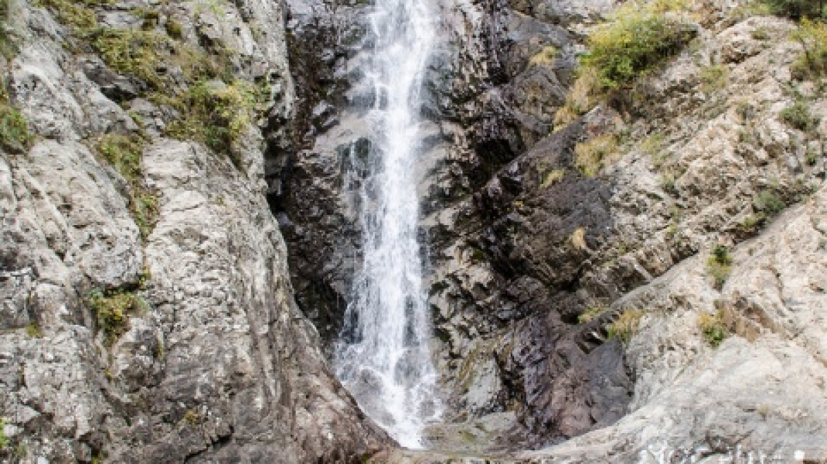 Водопад Чаша Манаса, Барскоон. Фото Анатолия Жидкова