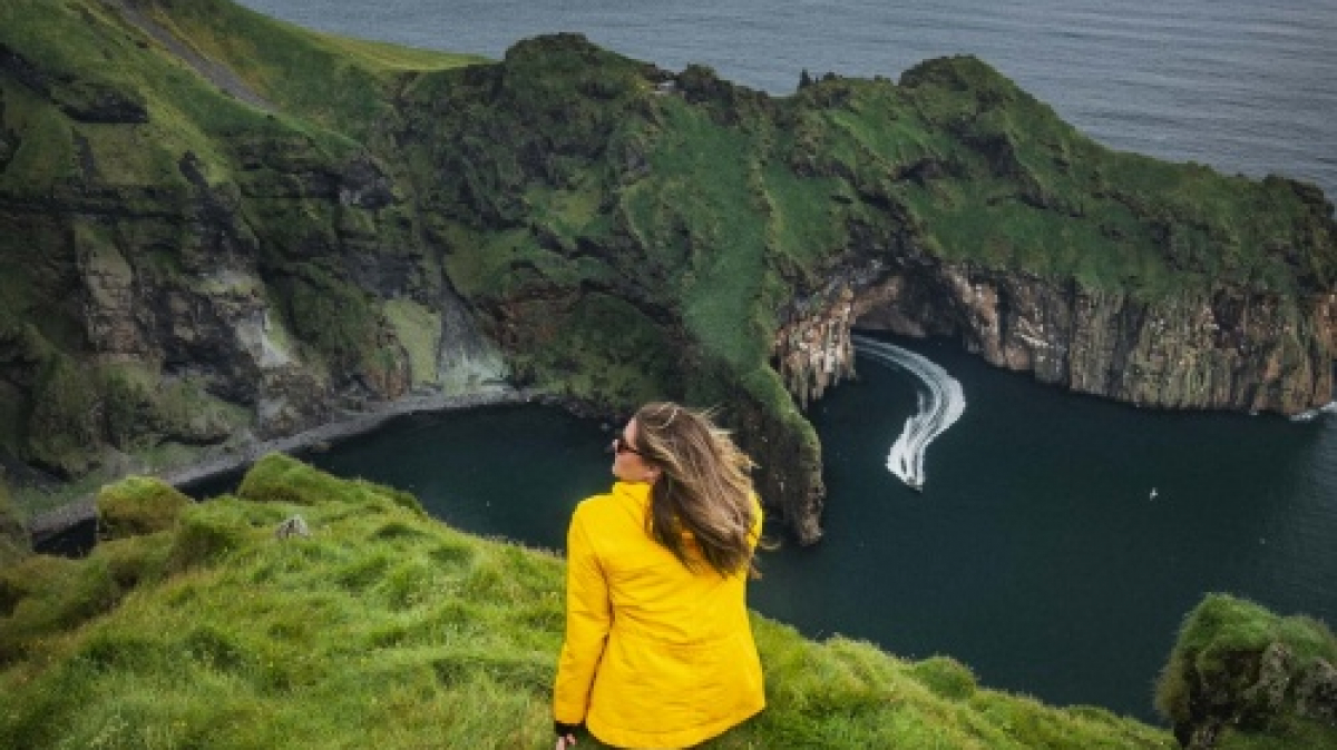 Фото: Karsten Winegeart on Unsplash