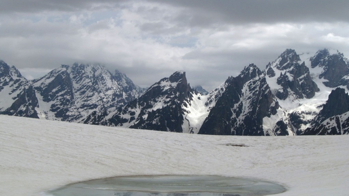 Озеро Корульди в июне. Фото нашего гида Ирины Пряничниковой.