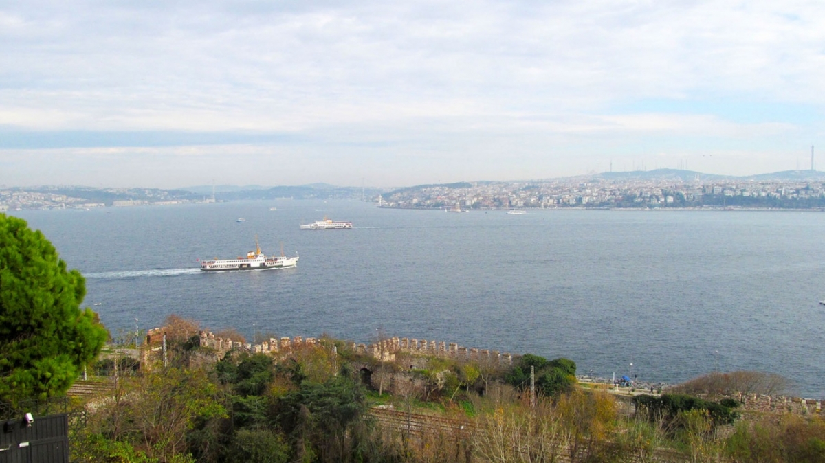 Вид на Босфор от Дворца султанов. Фото нашего гида Ирины Пряничниковой