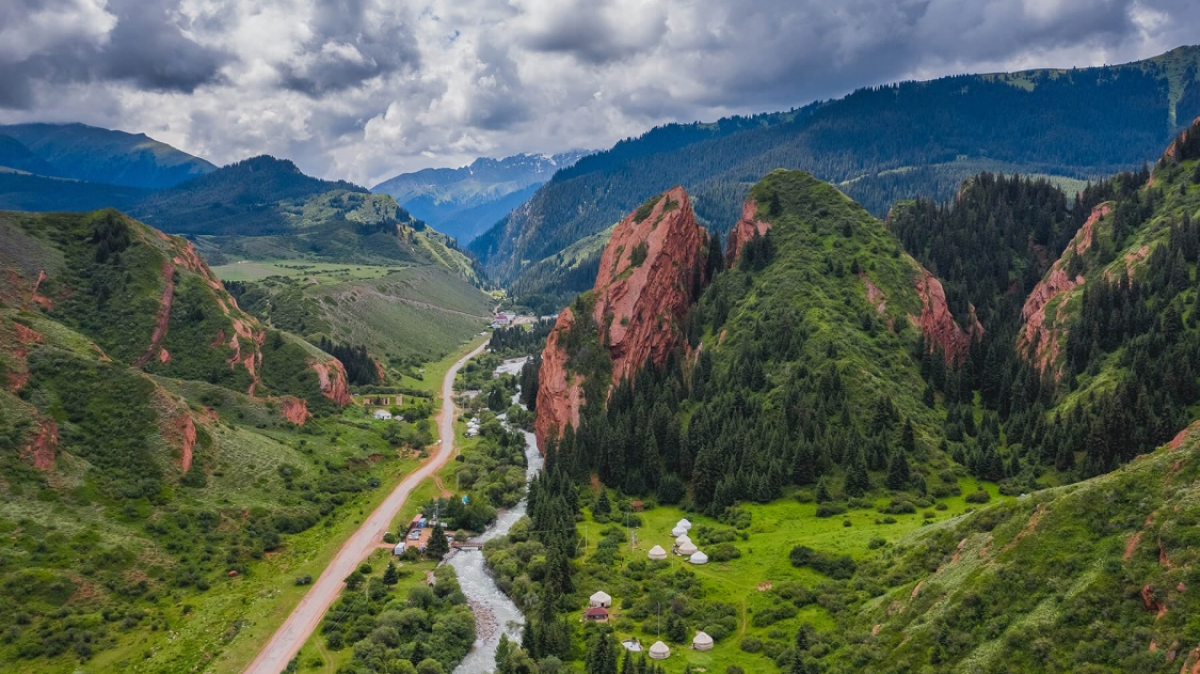 Скала «Разбитое сердце». Фото Михаила Самарина