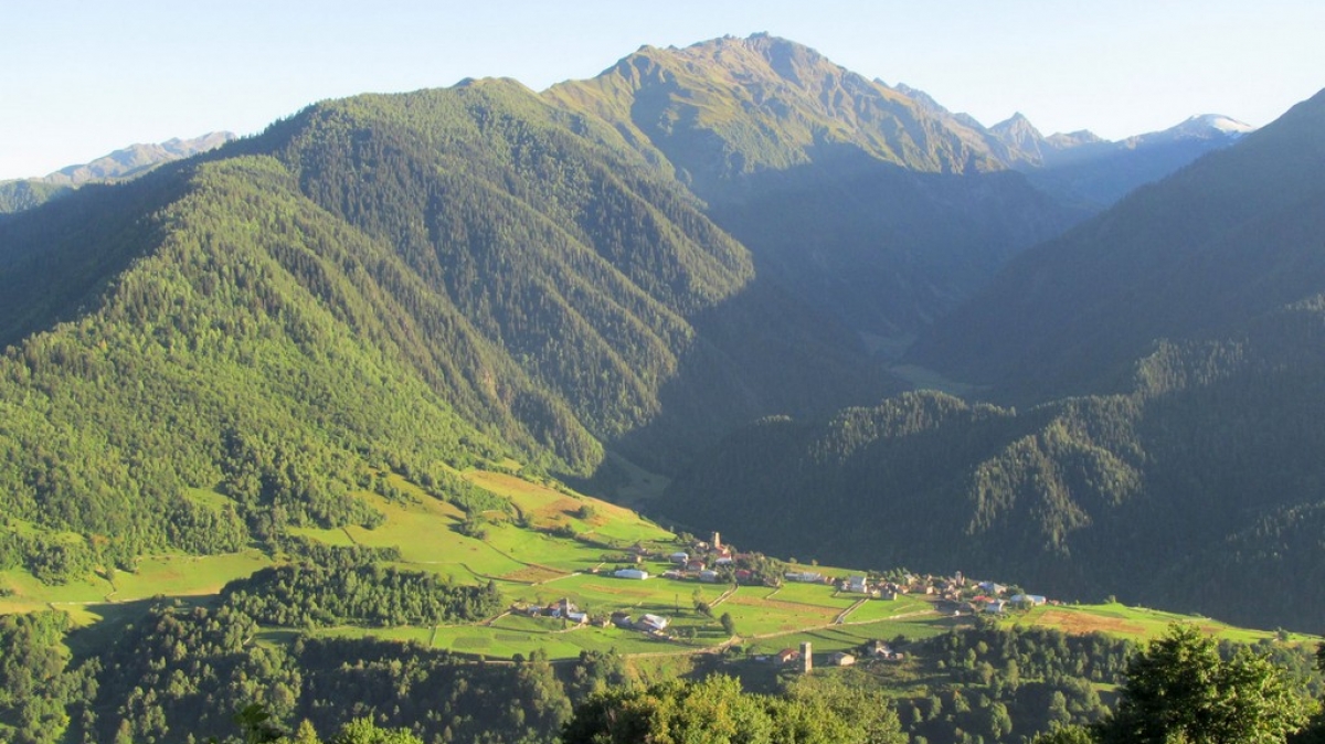 Село Верхняя Сванетия. Фото нашего гида Ирины Пряничниковой.